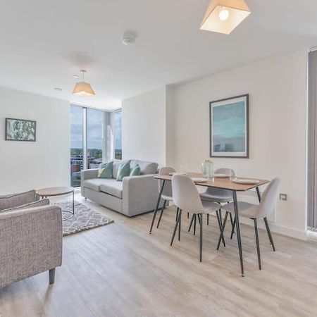 Stunning 2 Bed Apartment In Central เบอร์มิงแฮม ภายนอก รูปภาพ