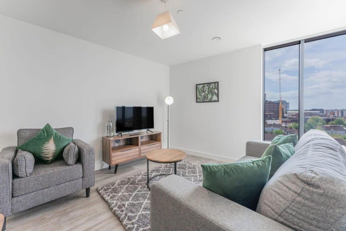 Stunning 2 Bed Apartment In Central เบอร์มิงแฮม ภายนอก รูปภาพ